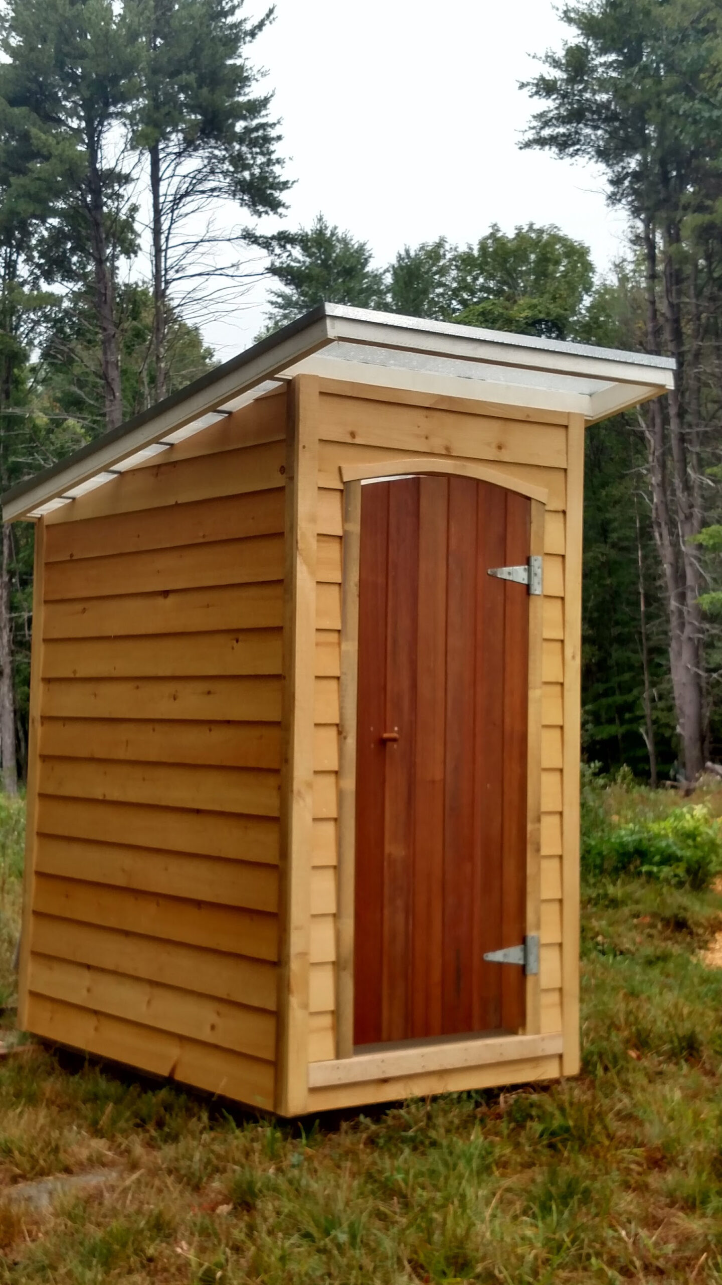 ADA compliant composting toilet